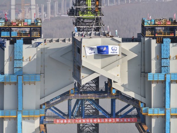 最好的股票配资平台 南通：一天两桥有新进展